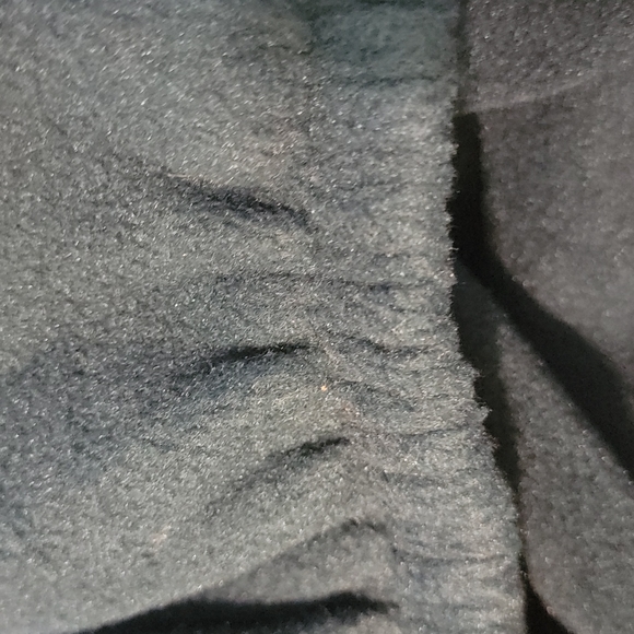 Fleece Pull over Hoodie Size L - Picture 6 of 6